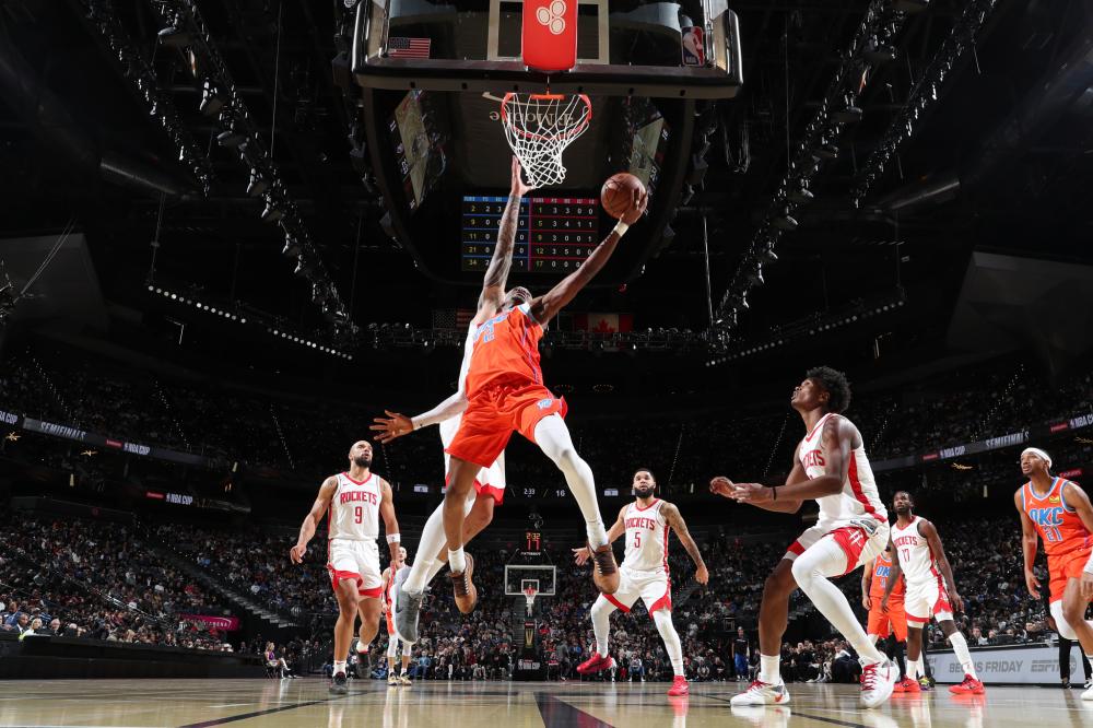 相比之下 相比之下